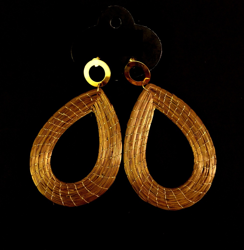 Earrings - Hollow Drop (CDJ)